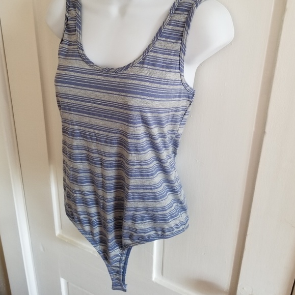 Michael Stars Striped Scoop Neck Bodysuit - size L - Picture 4 of 4